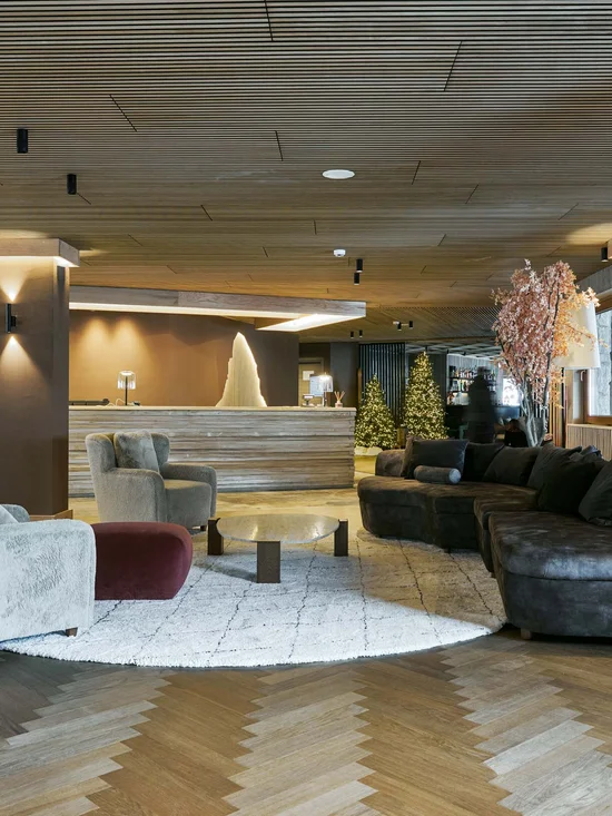 Hotel Europa in Cervinia: just 150m from the slopes! Hotel Europa in Cervinia: just 150m from the slopes!