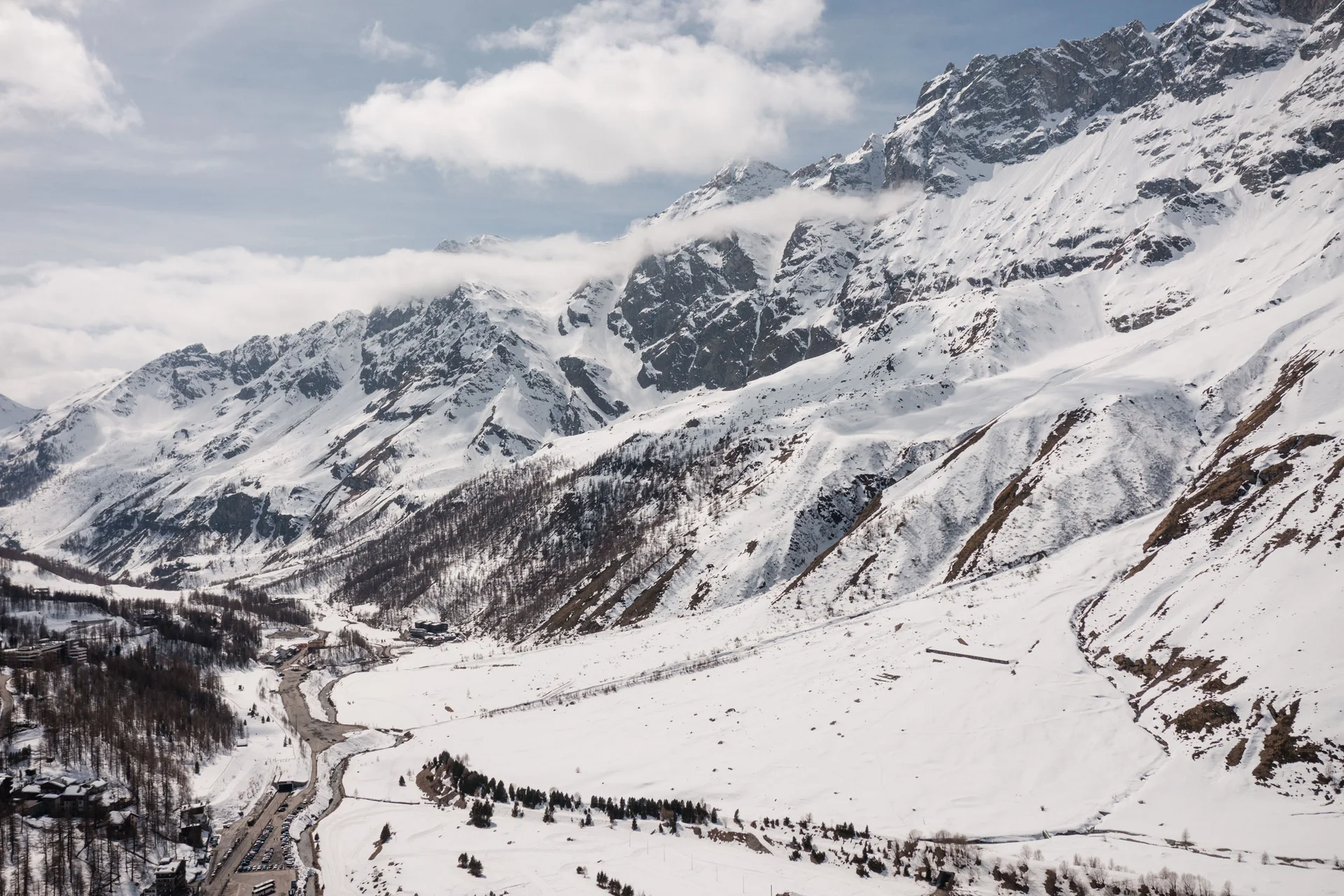 Hotel Europa in Cervinia: just 150m from the slopes! Hotel Europa in Cervinia: just 150m from the slopes!