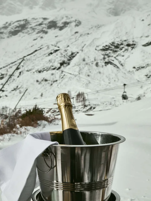 Hotel Principe delle Nevi: the best location in Cervinia Hotel Principe delle Nevi: the best location in Cervinia