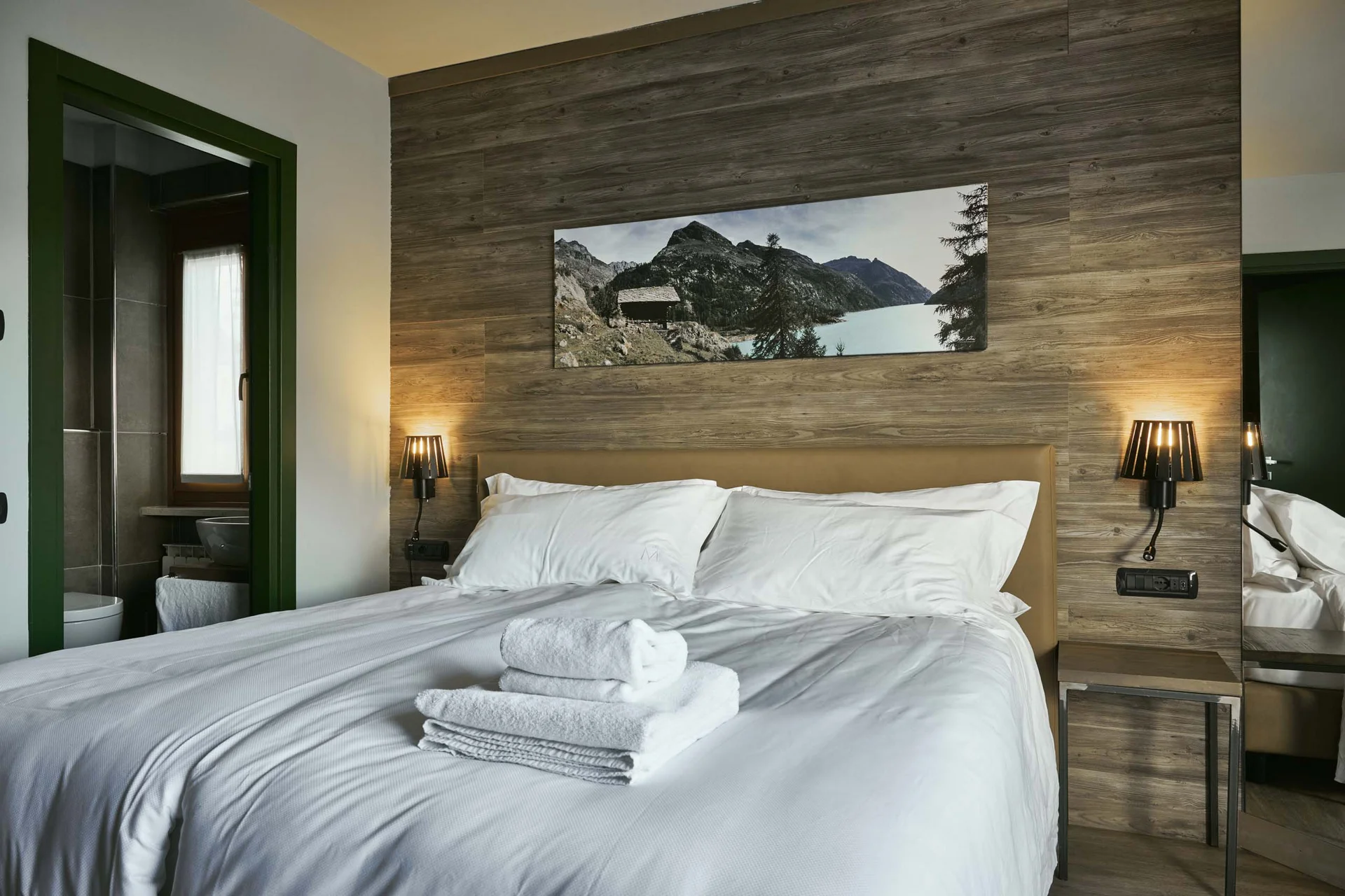 Hotel Europa in Cervinia: just 150m from the slopes! Hotel Europa in Cervinia: just 150m from the slopes!